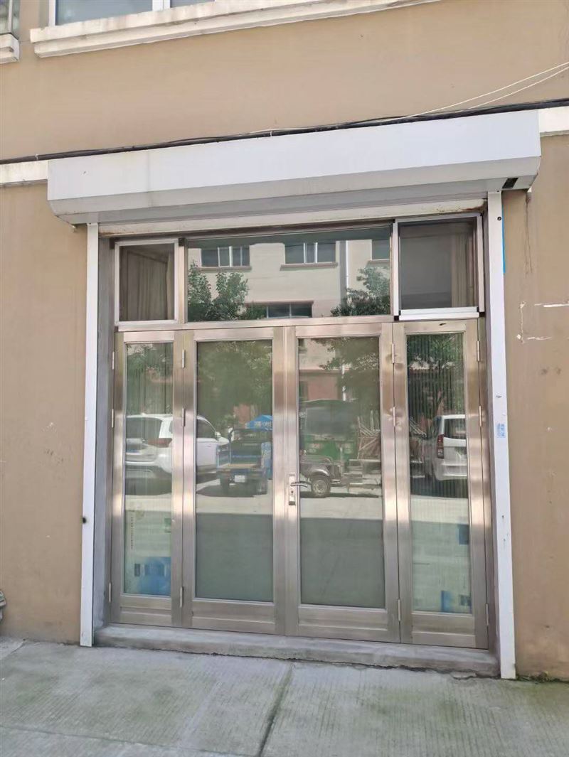 车库改住宅出租