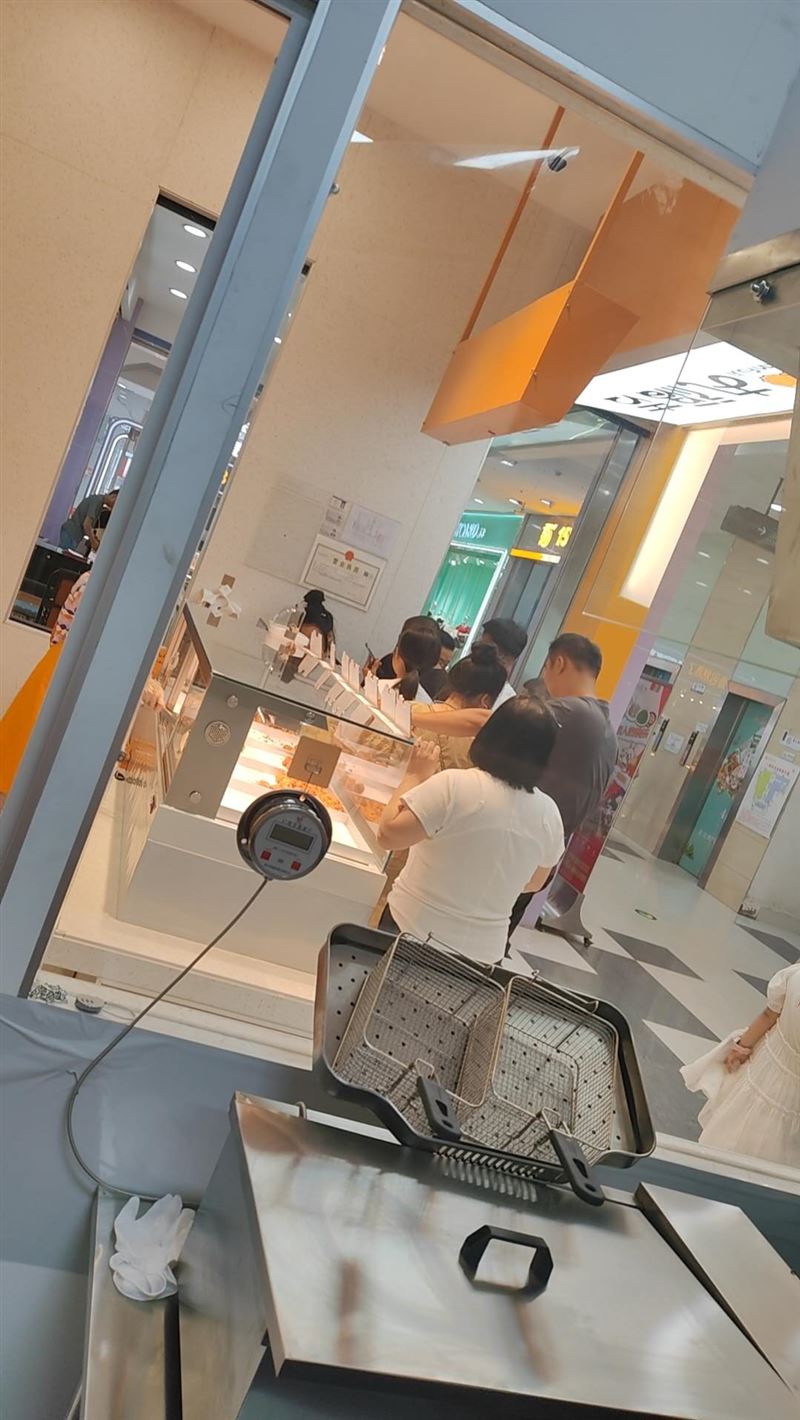 《特别火爆品牌丸福吉外兑》